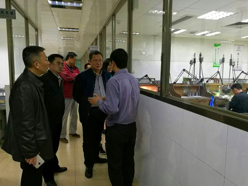 畢節(jié)市僑聯(lián)一行考察億鉆珠寶集團