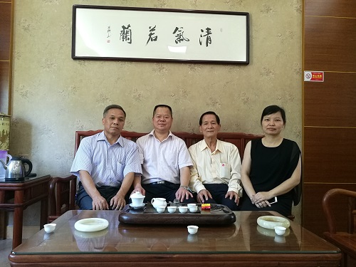左起：1袁奕江，2陳妙龍，3鄭炳山，4蔡礎(chǔ)靈