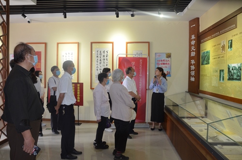 參觀彭澤民紀念室1_副本.jpg