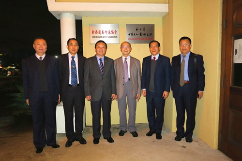廣州市僑聯(lián)代表團(tuán)參觀新西蘭中華文化藝術(shù)學(xué)院